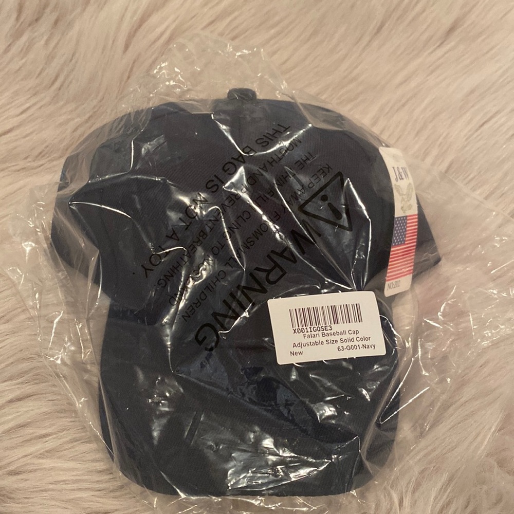 BRAND NEW navy baseball cap